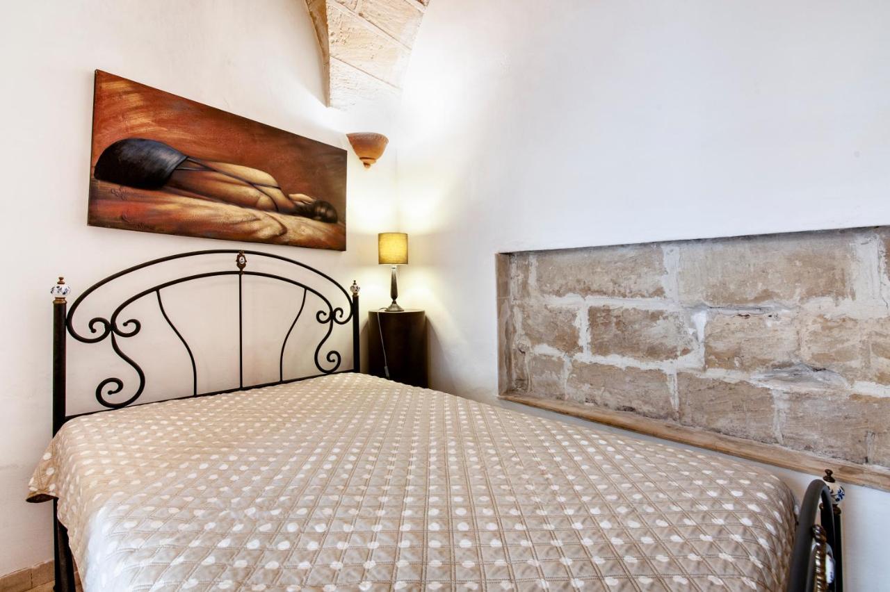 Antiche Volte B&B Lecce Exterior foto